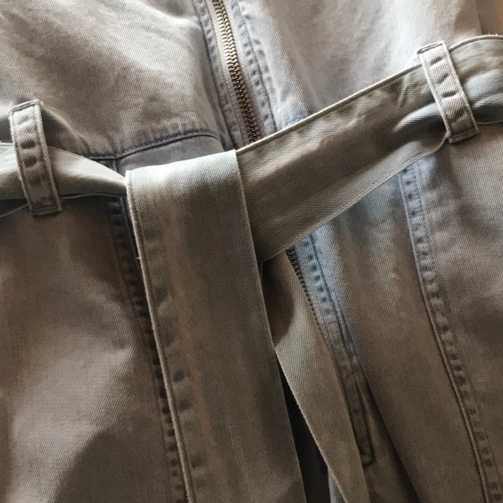 Pristine excellent Cloth and Stone Anthro denim zip jumpsuit sleeveless - Picture 9 of 9